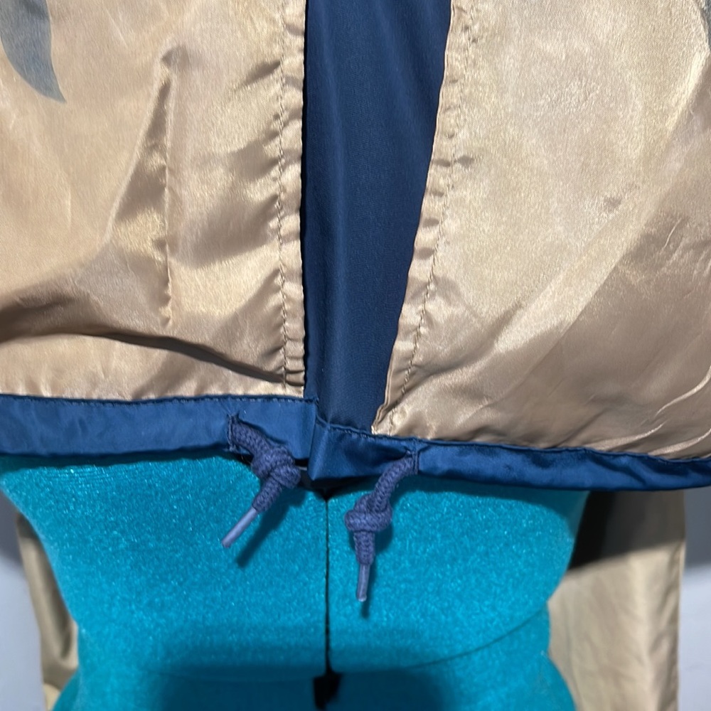 Primitive pullover windbreaker 100% Polyester shell 100% Polyester lining - Picture 13 of 13